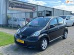 Toyota Aygo 1.0-12V Access AIRCO|ELEK RAMEN|WEINIG KM, Voorwielaandrijving, Stof, Gebruikt, Zwart