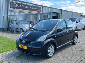 Toyota Aygo 1.0-12V Access AIRCO|ELEK RAMEN|WEINIG KM beschikbaar voor biedingen