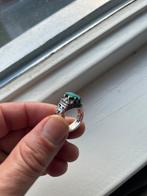 Zilveren ring met turquoise steen, Sieraden, Tassen en Uiterlijk, Ringen, 19 tot 20, Ophalen of Verzenden, Zo goed als nieuw, Dame of Heer