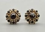 Antieke gouden oorbellen met edelsteen granaat. 2026/11., Ophalen of Verzenden, Goud, Oorbellen, Met edelsteen