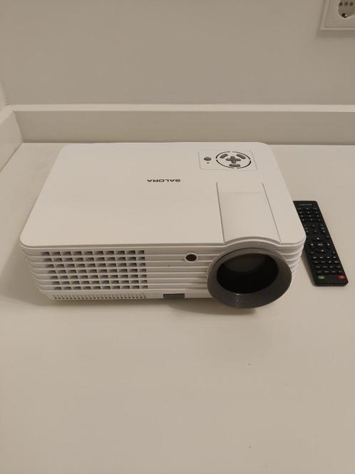 Salora 50BHD2000 HD LED Beamer – Compleet, Audio, Tv en Foto, Beamers, Zo goed als nieuw, LED, Full HD (1080), Ophalen of Verzenden