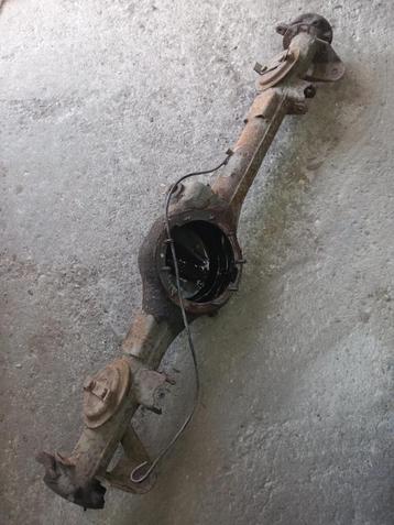 Range Rover Classic vooras achteras beschikbaar voor biedingen