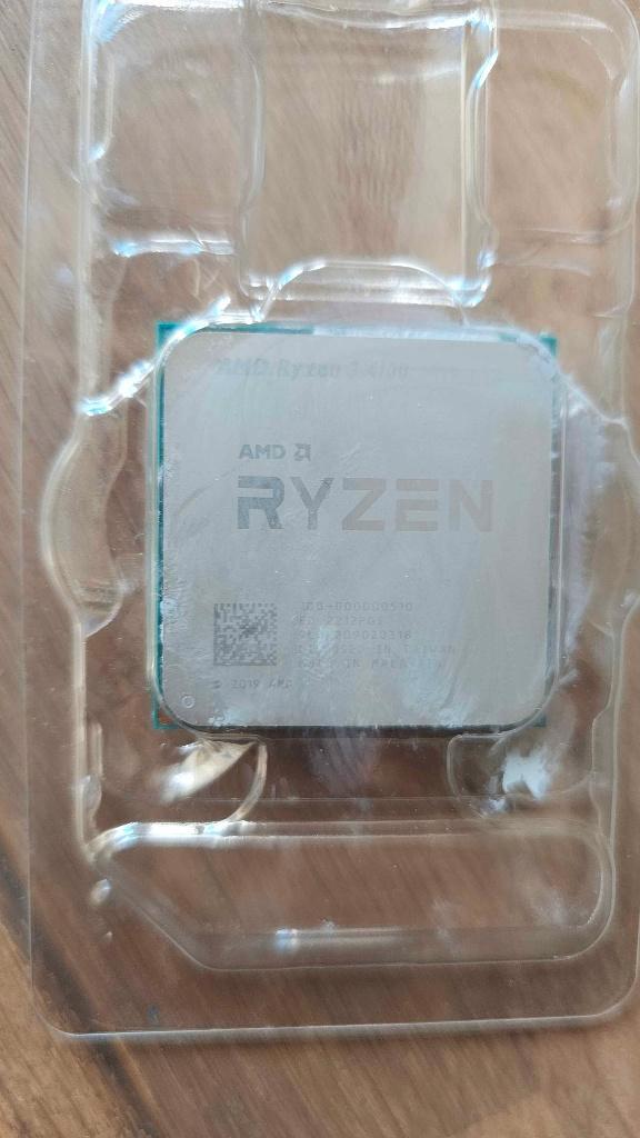 ryzen 3 4100, Computers en Software, Processors, Zo goed als nieuw, 4-core, 3 tot 4 Ghz, Ophalen of Verzenden
