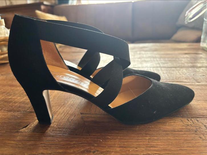 Nieuwe (echt) leer/suede schoentjes maat 41, Kleding | Dames, Schoenen, Zo goed als nieuw, Ophalen of Verzenden