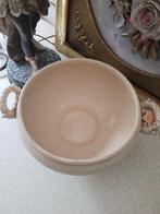 Zeer oude terrine op voet Boch Freres beboterd foto 1 t/m 5, Antiek en Kunst, Ophalen of Verzenden