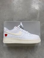 Nike Air Force 1 Valentine, Nieuw, Ophalen of Verzenden