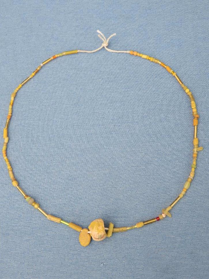 Romeinse rijk - Glas snoer - ca. 2000 jaar oud - bodemvondst, Sieraden, Tassen en Uiterlijk, Antieke sieraden, Ketting, Overige materialen