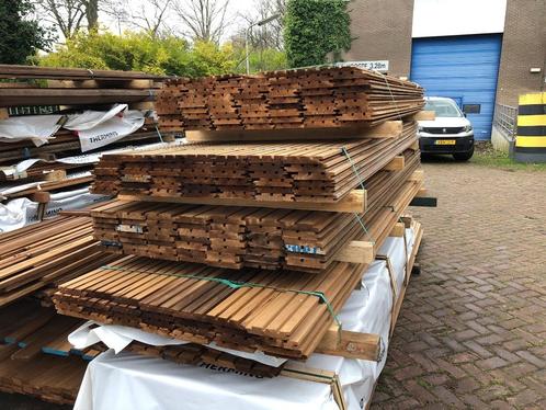 Blokprofiel ayous douglas vuren  frake 3maart nieuw binnen, Tuin en Terras, Palen, Balken en Planken, Nieuw, Planken, 250 cm of meer