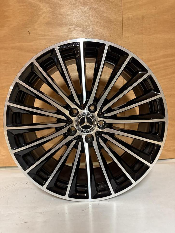 Origineel Mercedes AMG glc x254 c254 velg 20” a2544010800, Auto-onderdelen, Banden en Velgen, Velg(en), 20 inch, Personenwagen