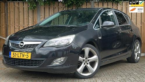 Opel Astra 1.6 Sport AIRCO/APK/CRUISE/NAVI, Auto's, Opel, Bedrijf, Te koop, Astra, ABS, Airbags, Airconditioning, Boordcomputer