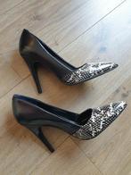 Guess pumps mt 37 zwart leder print, Guess, Zwart, Ophalen of Verzenden, Zo goed als nieuw