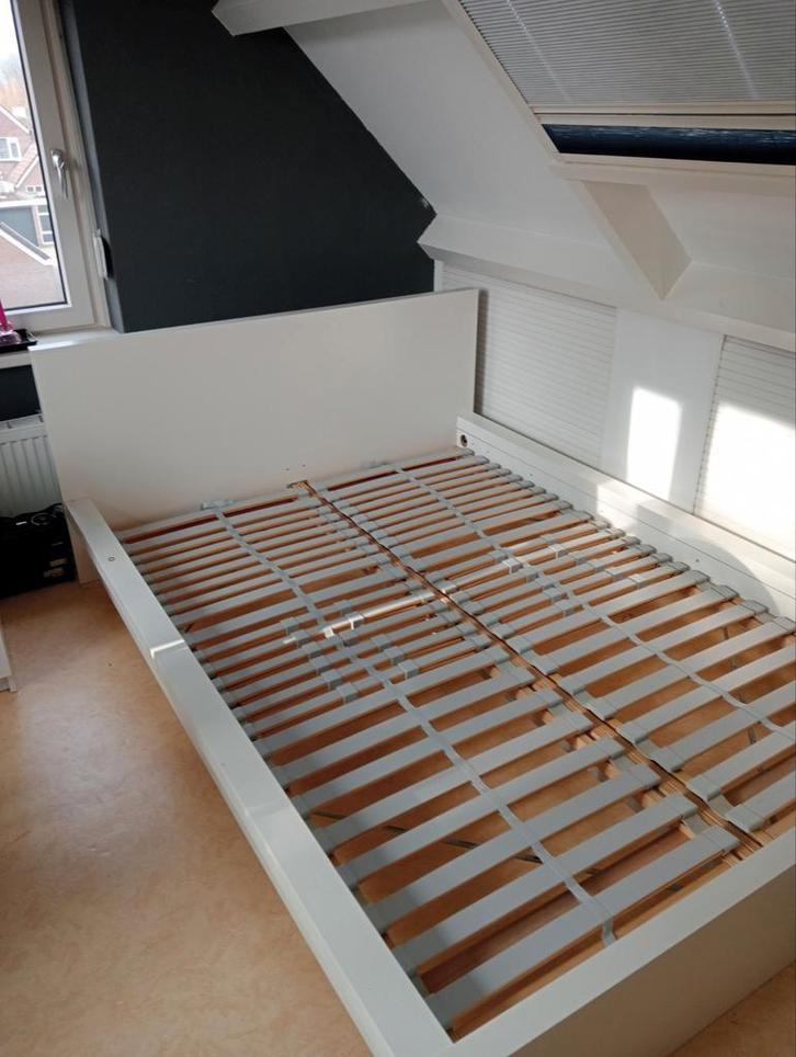 Ikea Malm bedframe 140 x 200, Huis en Inrichting, Slaapkamer | Bedden, Gebruikt, Tweepersoons, 140 cm, 200 cm, Hout, Wit, Ophalen