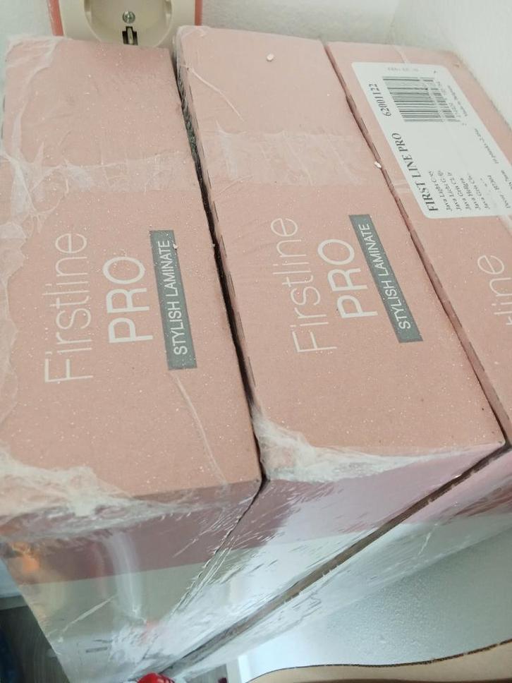 Laminaat en Ondervloer NIEUW in Doos, Doe-het-zelf en Verbouw, Vloerdelen en Plavuizen, Nieuw, Plavuizen, Steen of Klei, Minder dan 50 cm