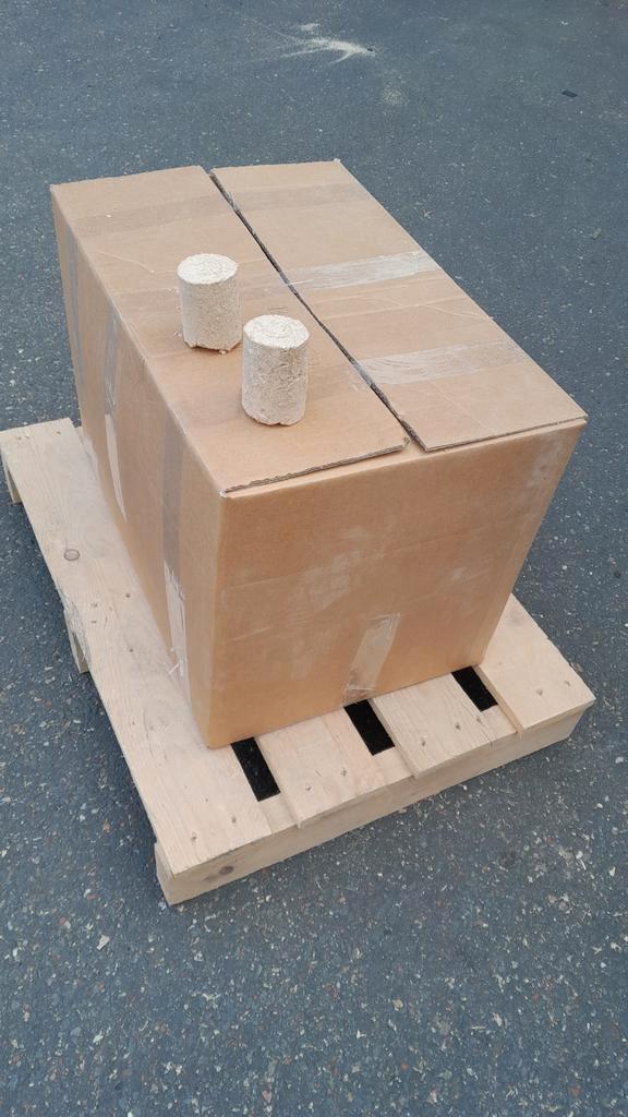 Harde Briketten en Houtblokken, Tuin en Terras, Haardhout, Blokken, Eikenhout, Minder dan 3 m³, Ophalen of Verzenden