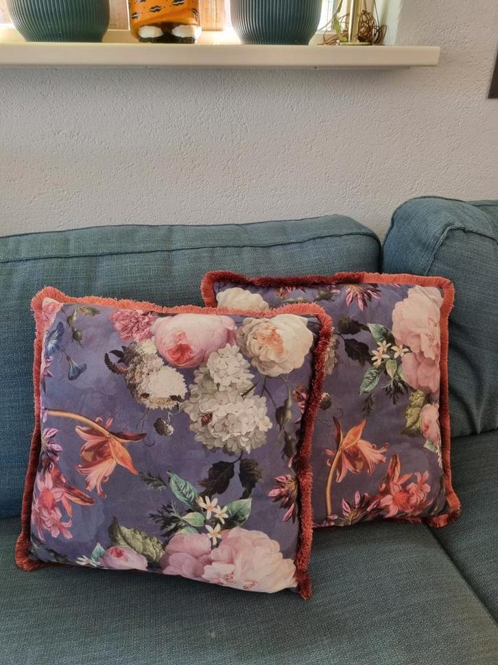 Sierkussens met bloemmotief - Set van 2, Huis en Inrichting, Woonaccessoires | Kussens, Zo goed als nieuw, Paars, Rechthoekig