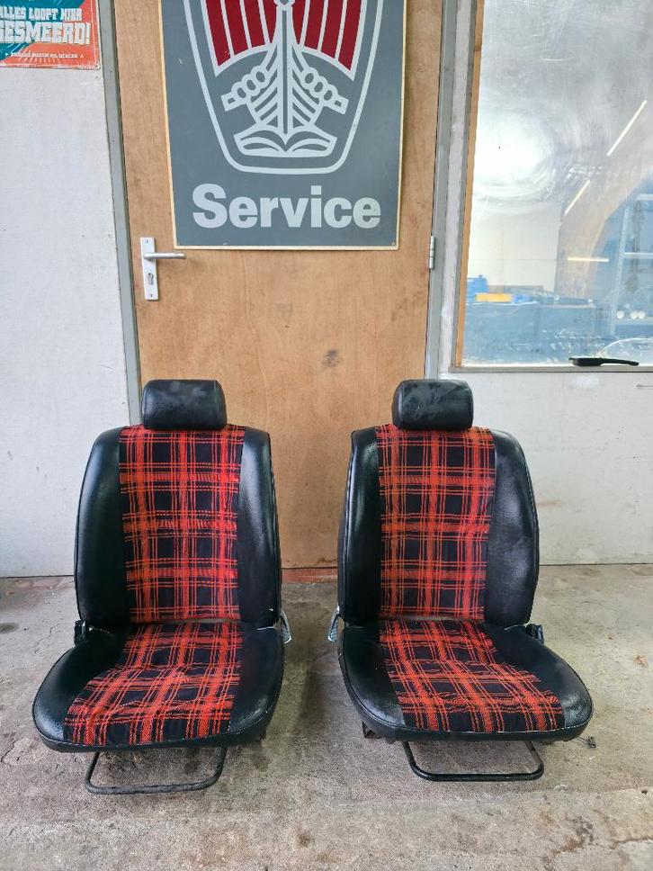 Triumph TR7/TR8  stoelen, Auto-onderdelen, Interieur en Bekleding, Triumph, Nieuw, Ophalen of Verzenden