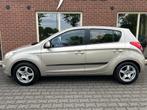 Hyundai i20 1.6i i-Catcher Automaat NIEUWE APK / CRUISE / KO, 450 kg, Gebruikt, 4 cilinders, 1055 kg