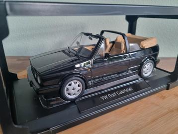 Norev Volkswagen Golf Cabriolet 1:18 Zwart  beschikbaar voor biedingen