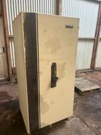 Zware kluis, Ophalen, Gebruikt