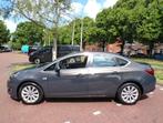Opel Astra 1.4 Turbo Cosmo NL AUTO ORG KM MET NAP......, Auto's, Opel, Voorwielaandrijving, Euro 5, 4 cilinders, 1337 kg
