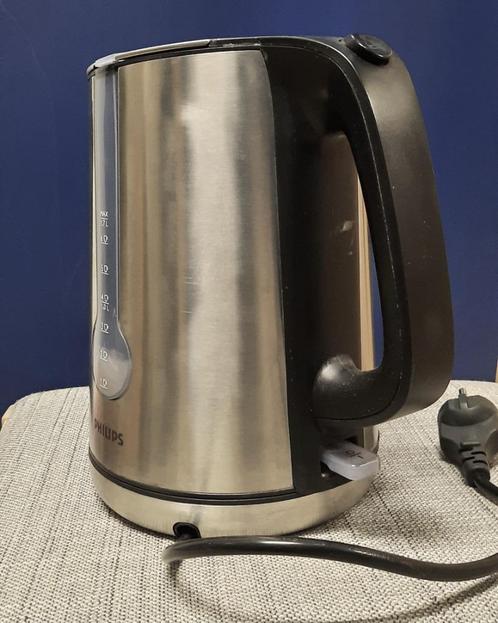 Waterkoker roestvrijstal merk Philips, Witgoed en Apparatuur, Waterkokers, Zo goed als nieuw, 1 tot 2 liter, Draadloos, Rvs, Ophalen