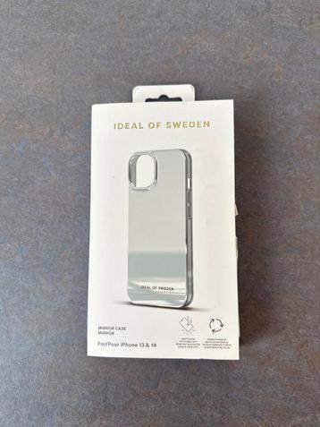 Ideal of Sweden Spiegel Hoes iPhone 13/14 beschikbaar voor biedingen