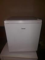 Mini Koelkast - Compact en Handig!, Witgoed en Apparatuur, Vriezers en Diepvrieskisten, Vrieskast, Gebruikt, Minder dan 85 cm