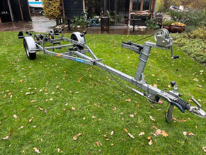 Geremde Pega 750 kg kanteltrailer., Watersport en Boten, Boottrailers, Gebruikt, Overige typen, Minder dan 1500 kg, Minder dan 6 meter