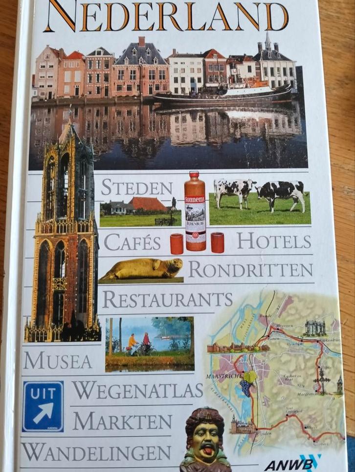 ANWB reisgids Nederland.Gebonden, 4de druk 2001, Boeken, Reisgidsen, Zo goed als nieuw, Benelux, ANWB, Ophalen of Verzenden