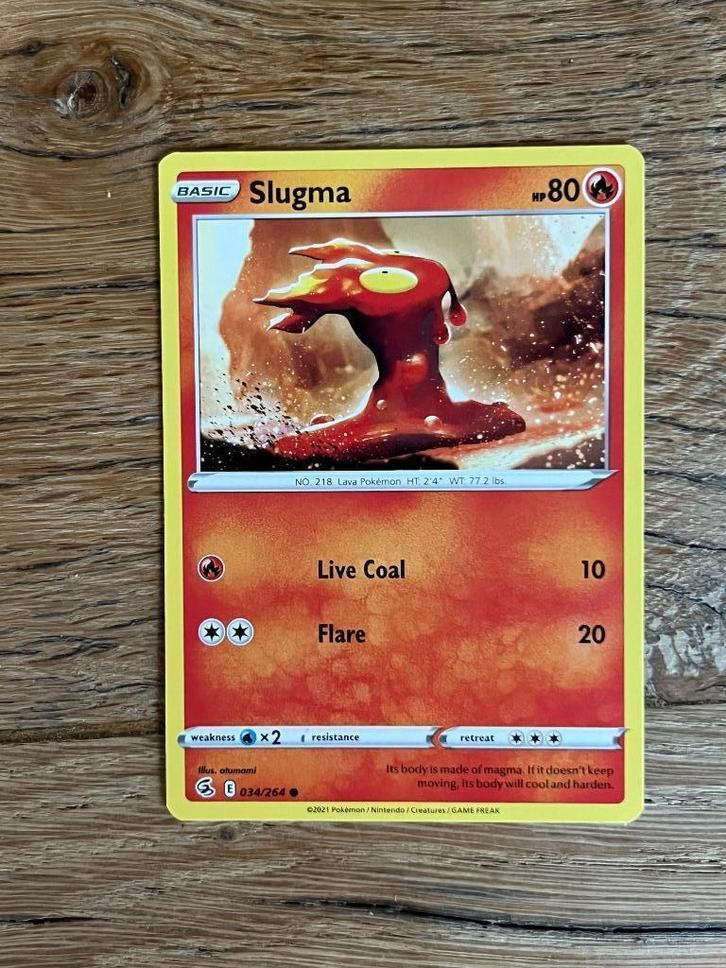 Slugma 034/264 - Fusion Strike FST - Pokemon Kaart, Hobby en Vrije tijd, Verzamelkaartspellen | Pokémon, Nieuw, Losse kaart, Ophalen of Verzenden