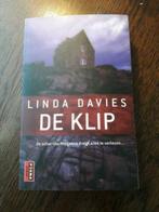 m20 De klip - Linda Davies, Boeken, Gelezen, Ophalen of Verzenden