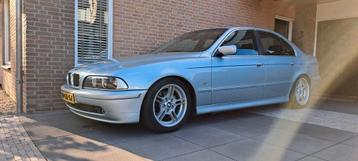 BMW 5-Serie 2.2 I 520i 2001 glaziergrun e39 beschikbaar voor biedingen