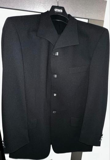 Zwart herenpak, maat 52 beschikbaar voor biedingen