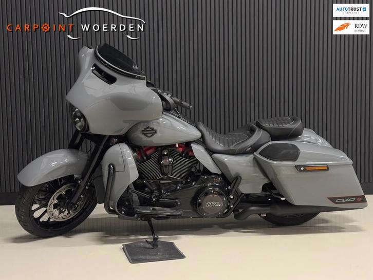 Harley Davidson Tour 117 FLHXST Street Glide CVO Special | N, Motoren, Motoren | Harley-Davidson, Bedrijf, Toermotor, meer dan 35 kW