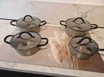 Te koop pannenset kleur Taupe, Huis en Inrichting, Keuken | Potten en Pannen, Ophalen of Verzenden, Zo goed als nieuw, Rvs, Pannenset