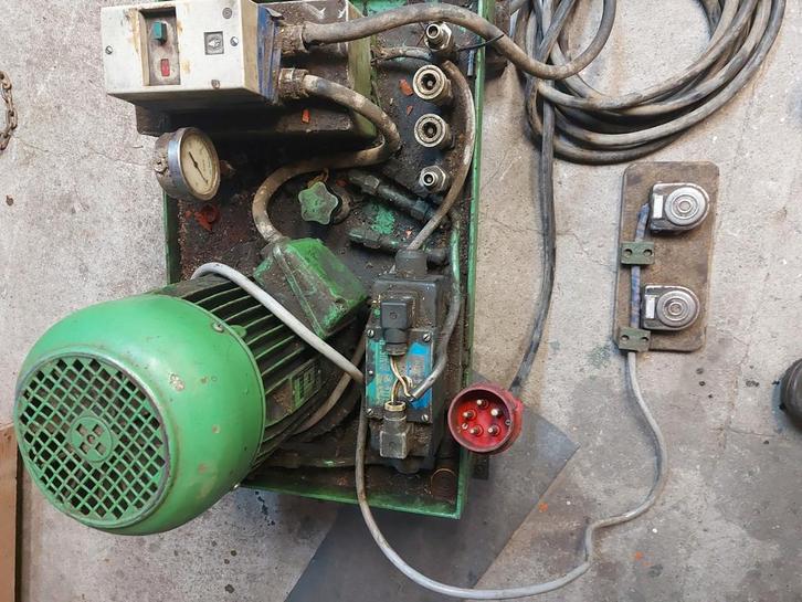 Hydraulische pompunit., Doe-het-zelf en Verbouw, Gereedschap | Overige machines, Gebruikt, Ophalen