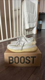 Yeezy Boost 350 V2 Light, Ophalen of Verzenden, Zo goed als nieuw, Sneakers of Gympen