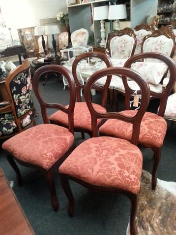 Set 4 klassieke biedermeijer stoelen opnieuw gestoffeerd  beschikbaar voor biedingen