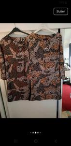 savinni  jurken   mt m per stuk 7 euro, Verzenden, Nieuw, Onder de knie