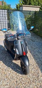 Vespa Sprint  2022 – Mat Zwart, Zo Goed Als Nieuw + Extra’s, Fietsen en Brommers, Scooters | Vespa, Ophalen, Zo goed als nieuw