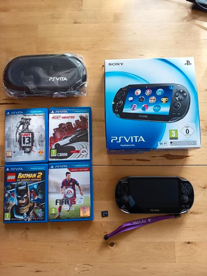 PS Vita OLED (PCH-1004) + 4 Games, nieuwe Hoes & CIB, Spelcomputers en Games, Spelcomputers | Sony PlayStation Vita, Zo goed als nieuw