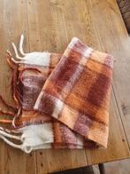 warme sjaal oranje/ rood/ creme kleur, Kleding | Dames, Ophalen, Nieuw, Maat 46/48 (XL) of groter, Sjaal