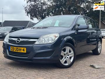 Opel Astra 1.6 Executive NAVI NAP CRUISE CTRL APK beschikbaar voor biedingen