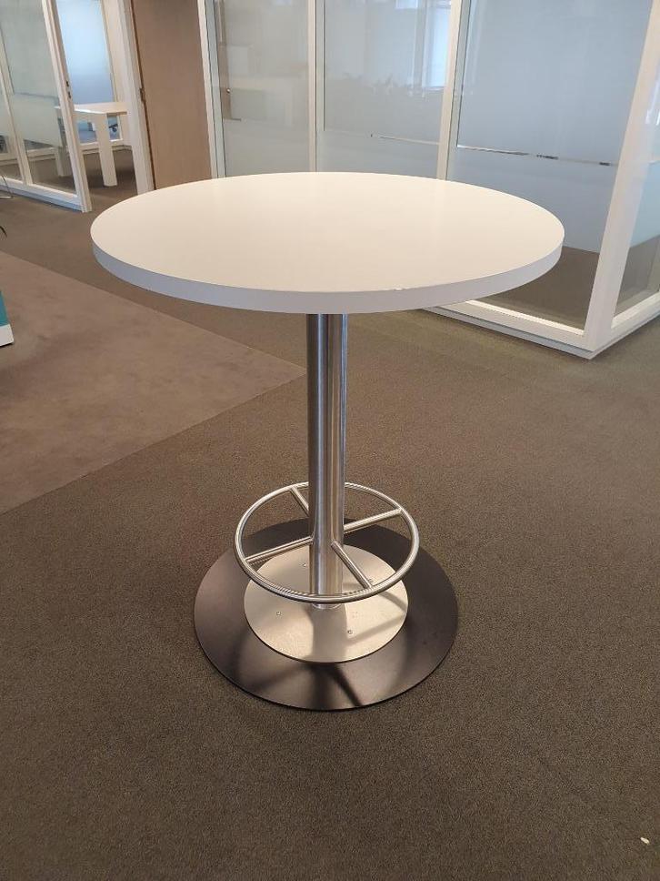 Hoge zware sta tafel kantinetafel / statafel ( meerdere besc, Huis en Inrichting, Bureaus, Zo goed als nieuw, Ophalen of Verzenden