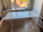 ‘Skarsta’ verstelbaar bureau ikea, Huis en Inrichting, Bureaus, Ophalen, In hoogte verstelbaar, Gebruikt, Bureau