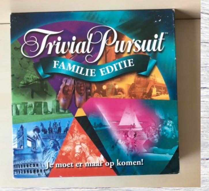 Trivial Pursuit Familie Editie - Quizspel voor het hele gezi, Hobby en Vrije tijd, Gezelschapsspellen | Bordspellen, Nieuw, Ophalen of Verzenden