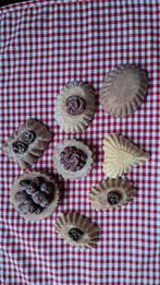 Gebak en koekjes van zanddeeg, Ophalen