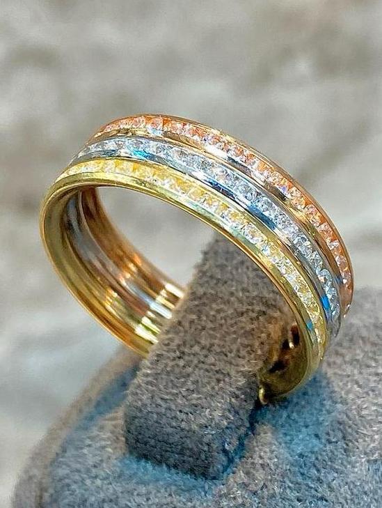 14k Gouden Tri-color Ring, Sieraden, Tassen en Uiterlijk, Ringen, Nieuw, Dame, 17 tot 18, Goud, Goud, Met edelsteen, Ophalen of Verzenden