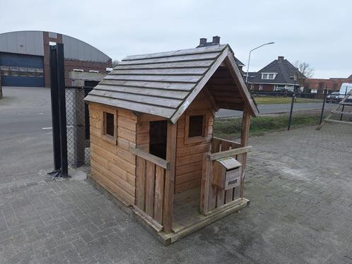 Showmodel met korting - Speelhuis, Kinderen en Baby's, Speelgoed | Buiten | Speeltoestellen, Gebruikt, Glijbaan, Schommel, Ophalen