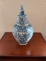 Delfts Blauwe vaas met deksel, Antiek en Kunst, Antiek | Vazen, Ophalen